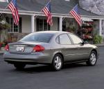 Ford Taurus 2000 года